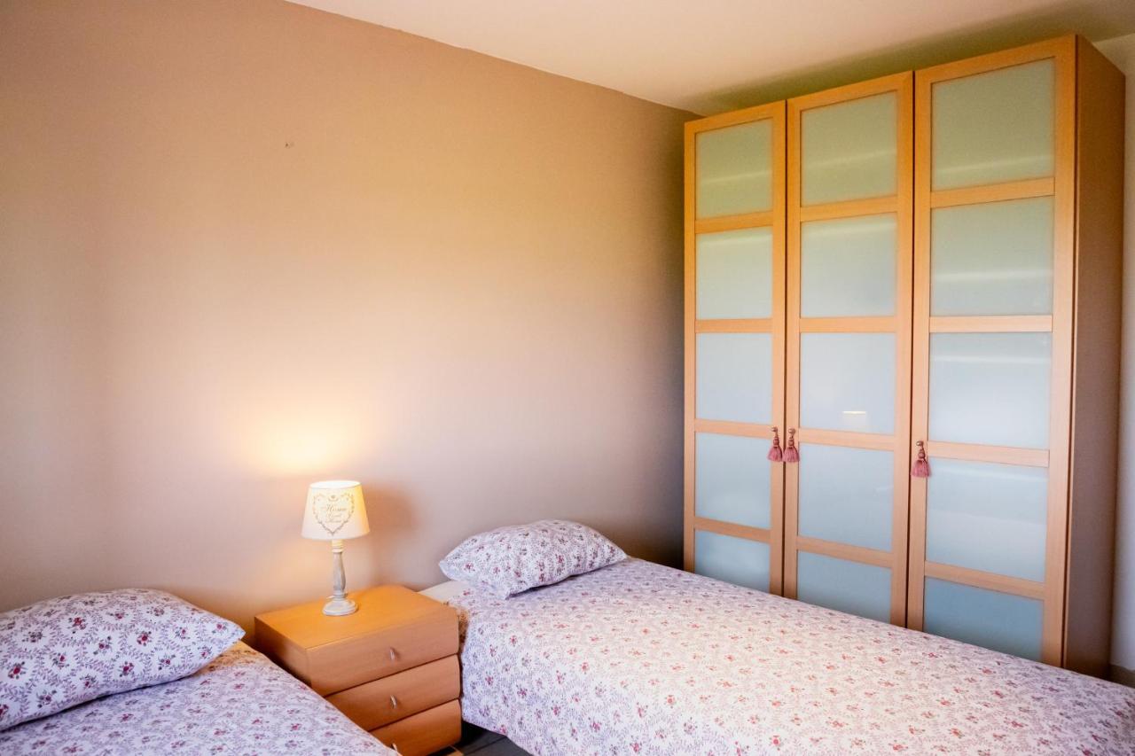 Cottens  La Belle Fermeヴィラ エクステリア 写真